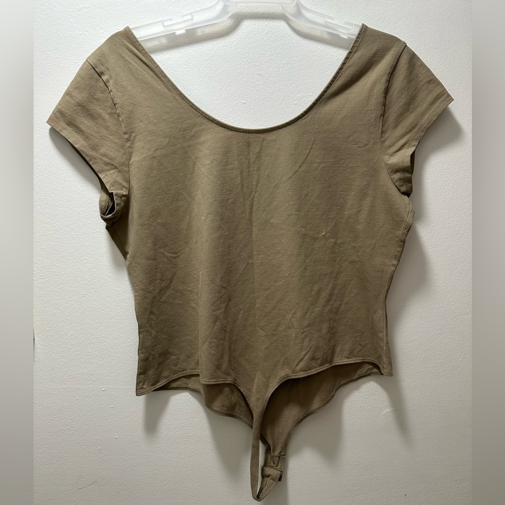 Universal Thread Bodysuit - Picture 4 of 7